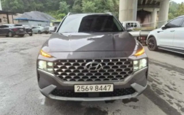 싼타페DM 중고차 더 뉴 싼타페 디젤 2.2 4WD 프레스티지 매물 사진 9 - 2022/12 126,517km